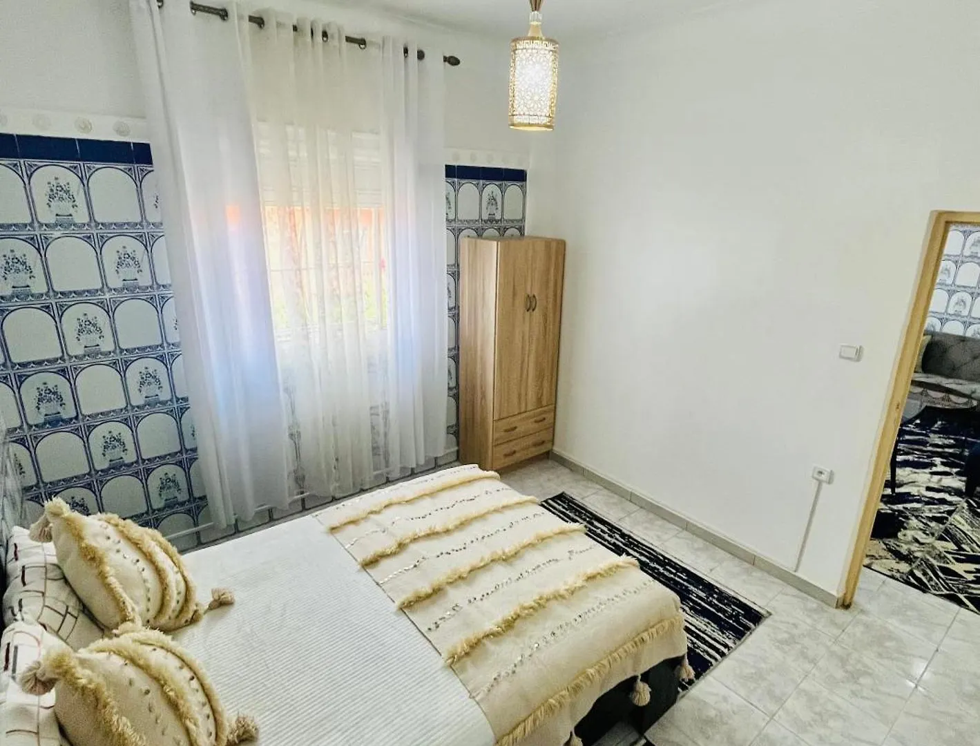 Apartment With Ac, Patio And Rooftop Appartement Climatise Avec Patio Et Toit Terrasse Marrakesh Maroc