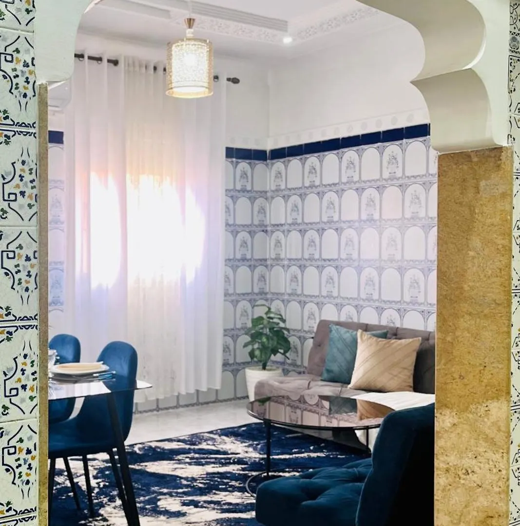 Apartment With Ac, Patio And Rooftop Appartement Climatise Avec Patio Et Toit Terrasse Marrakesch