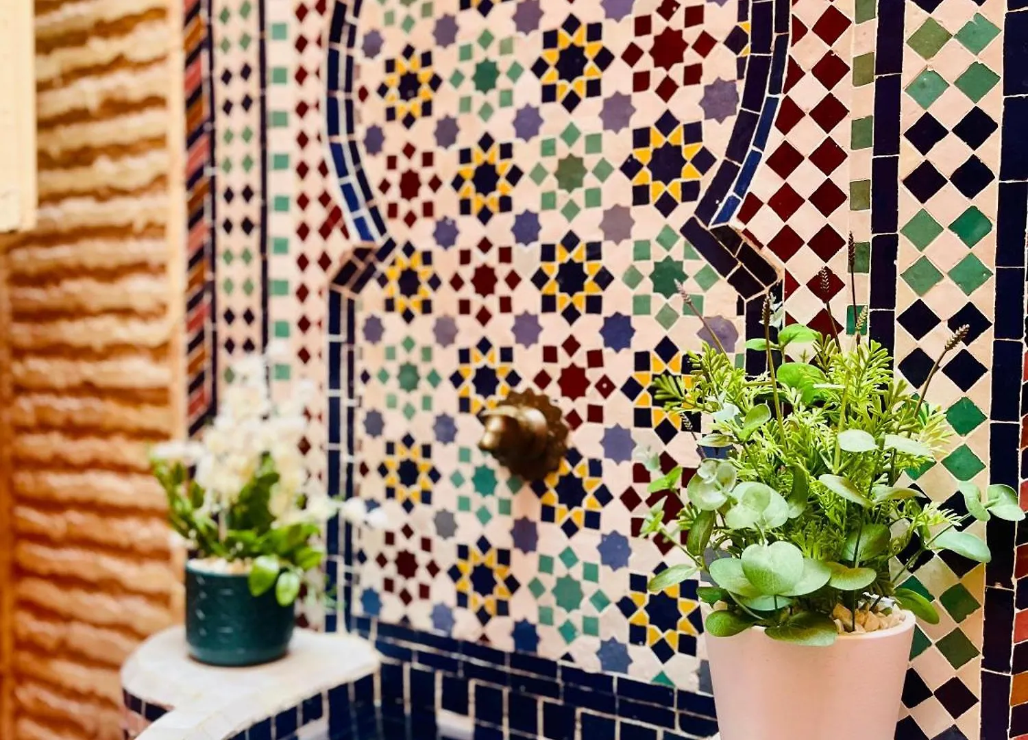 Joli Patio: Rooftop Retreat with Parking Marrakesh 0*,  Morocco
