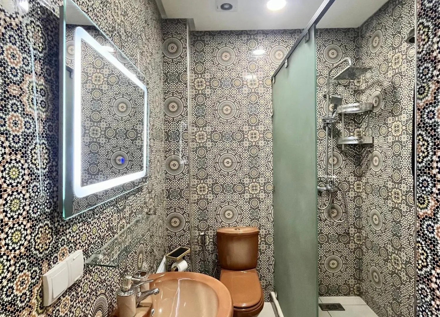 Apartment With Ac, Patio And Rooftop Appartement Climatise Avec Patio Et Toit Terrasse Marrakesch